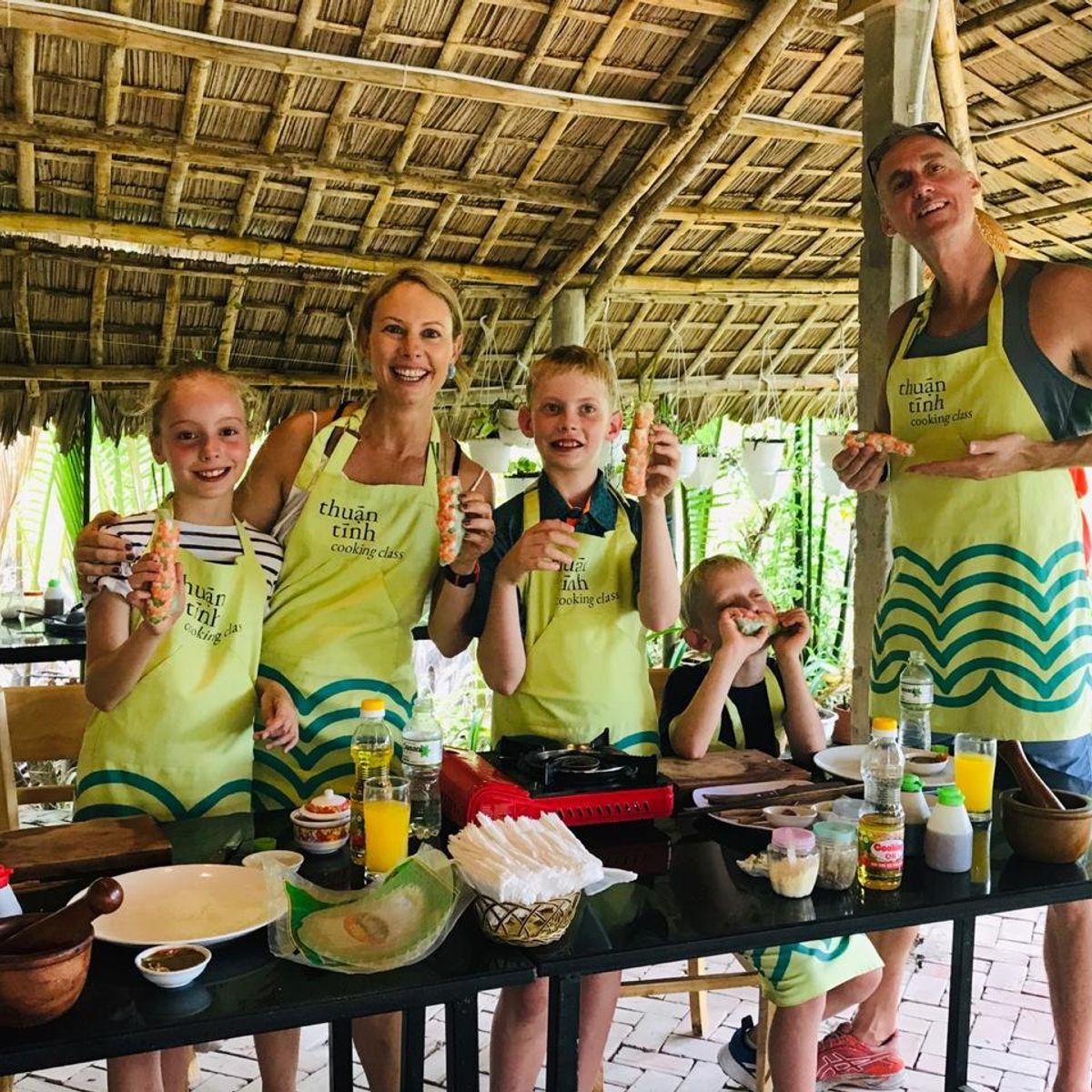 Thuan Tinh Island: Market, Boat Ride, and Vietnamese Cooking Class
