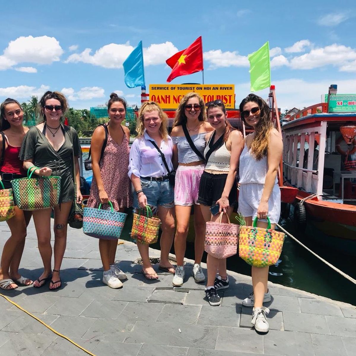 Thuan Tinh Island: Market, Boat Ride, and Vietnamese Cooking Class