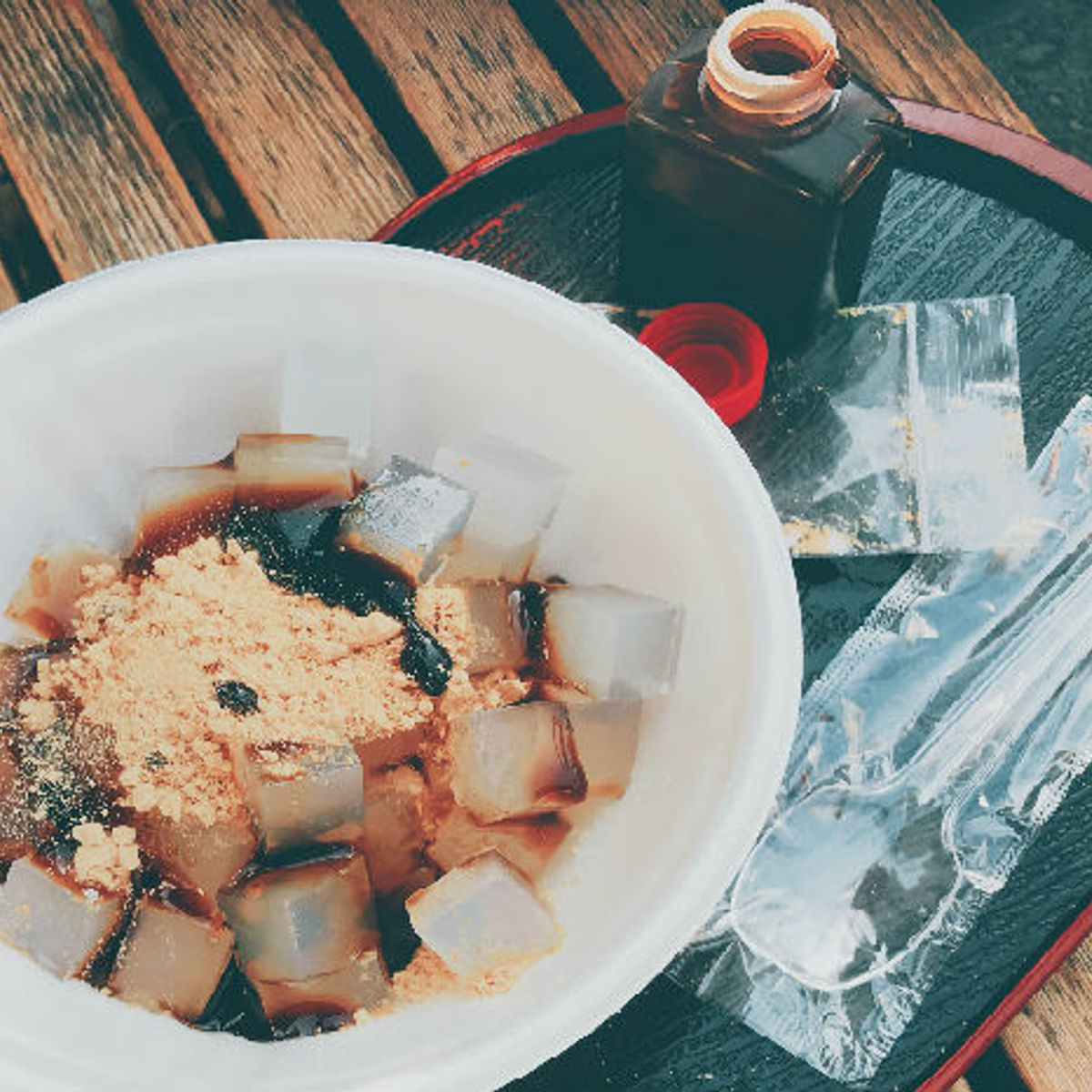 Tokyo Retro Bites: Quaint Yanaka Market Street Food Tour