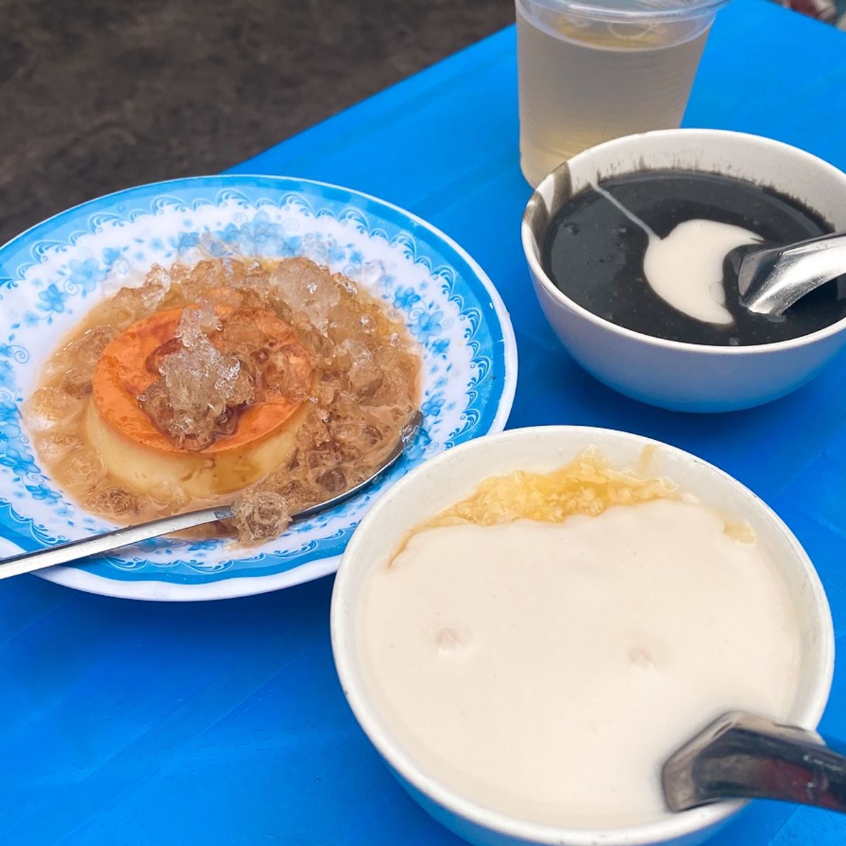 Top Notch Street Food Motorbike Tour In Saigon