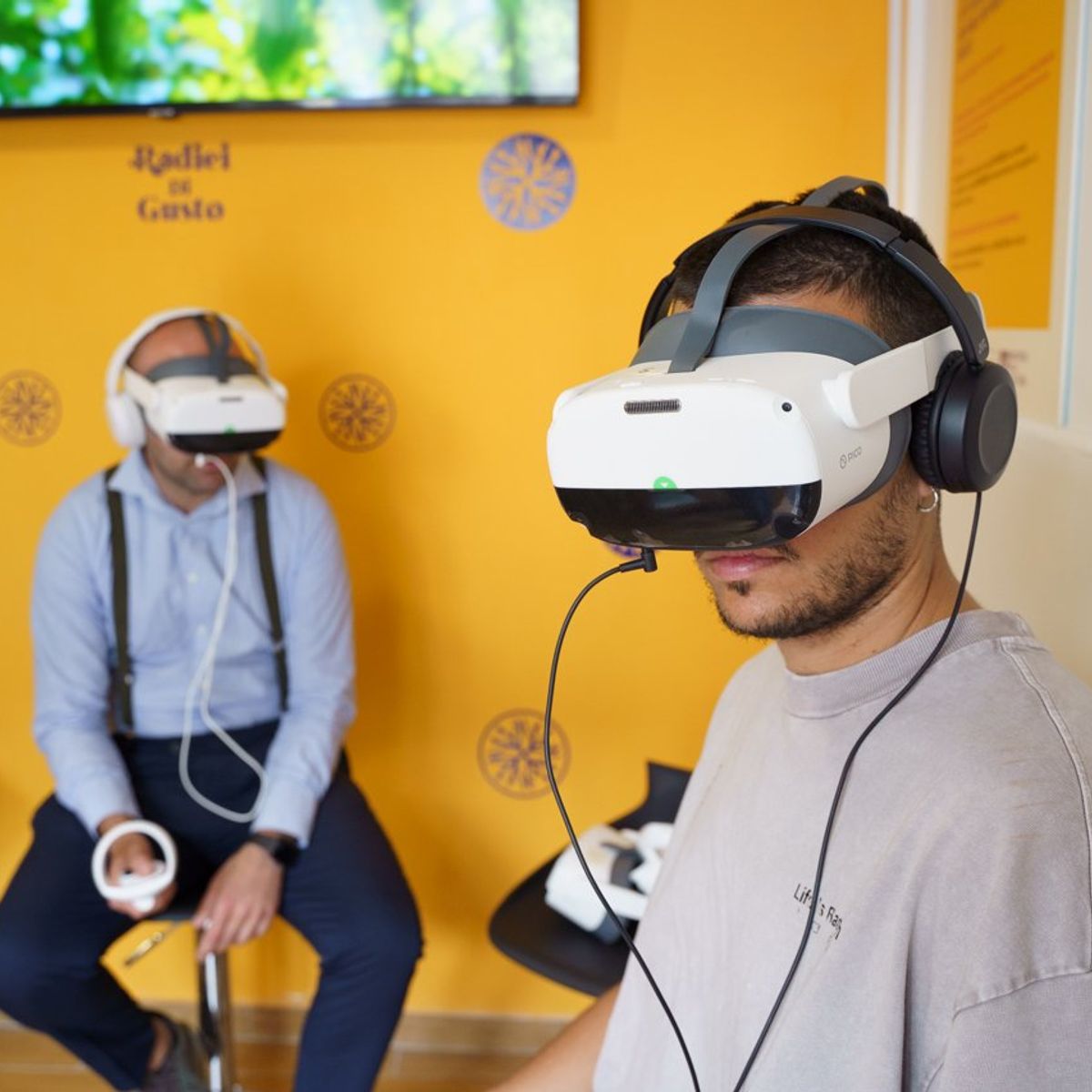 Multimedia Tour with VR and Cooking Class on the Amalfi Coast