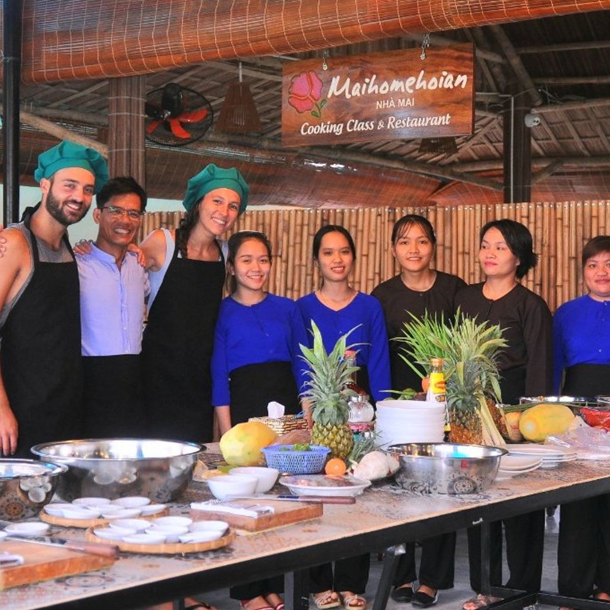 Hoi An Cooking Class with Market Visit and Bamboo Basket Boat Tour