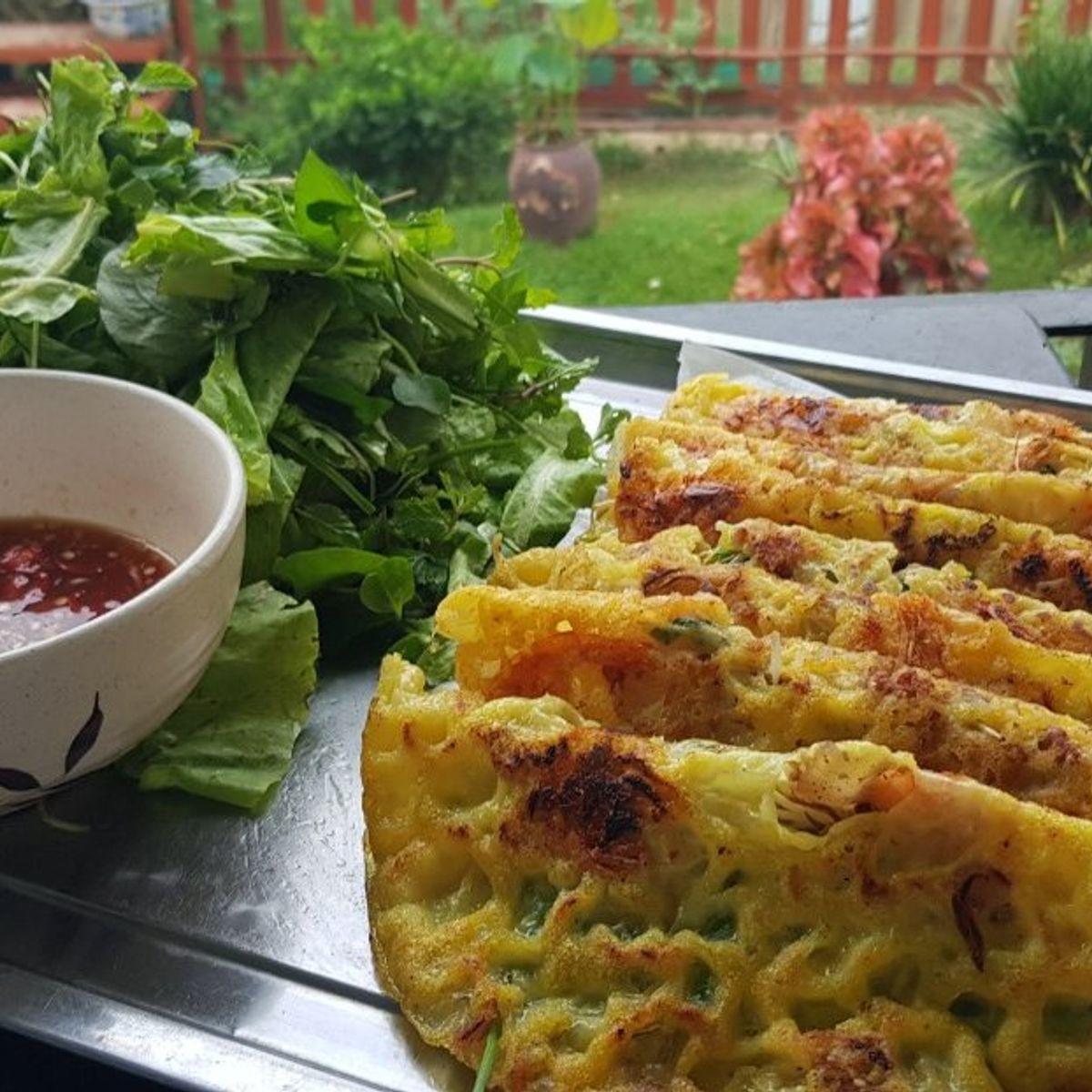 Hoi An Cooking Class with Market Visit and Bamboo Basket Boat Tour