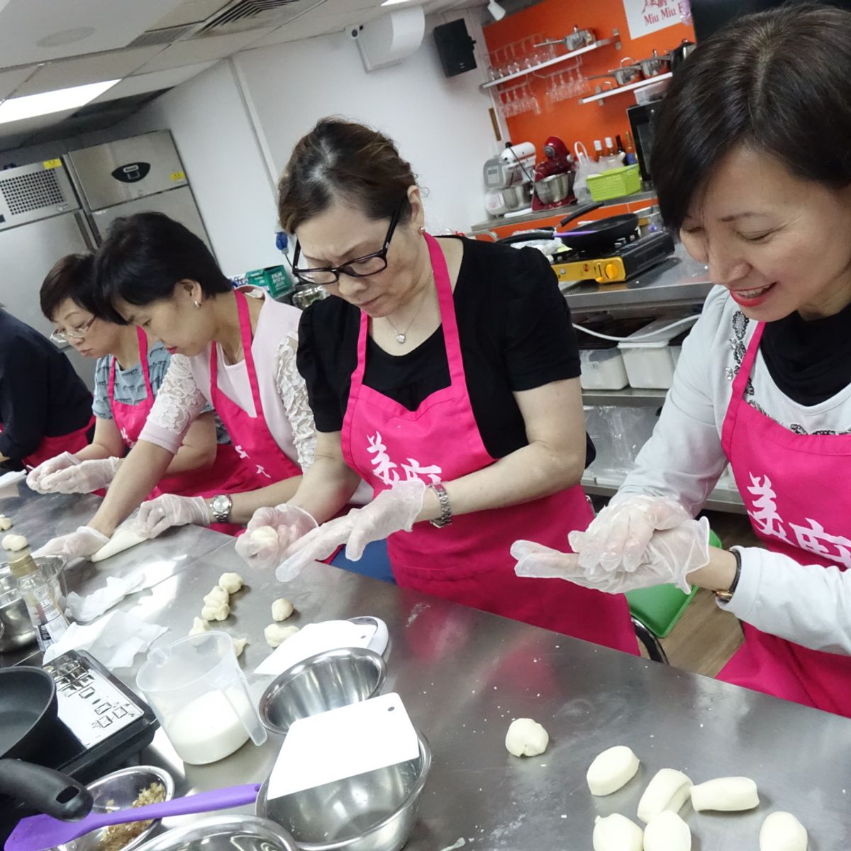 Traditional Chinese Steamed Bun with Pork Fillings & Homemade Barbeque Pork