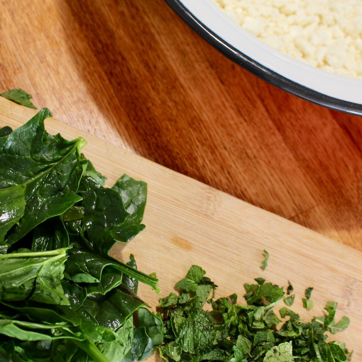 Traditional Greek Cooking Class with Market Walk