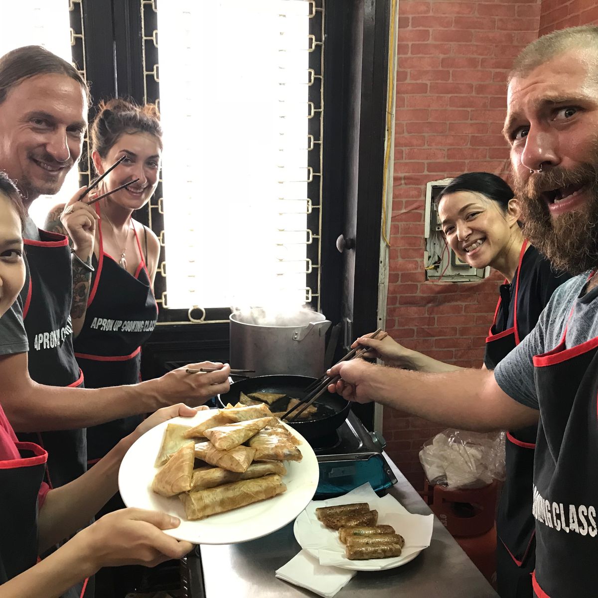 Traditional Hanoi Vegetarian Cooking Class with Market Tour: 5 Authentic Dishes
