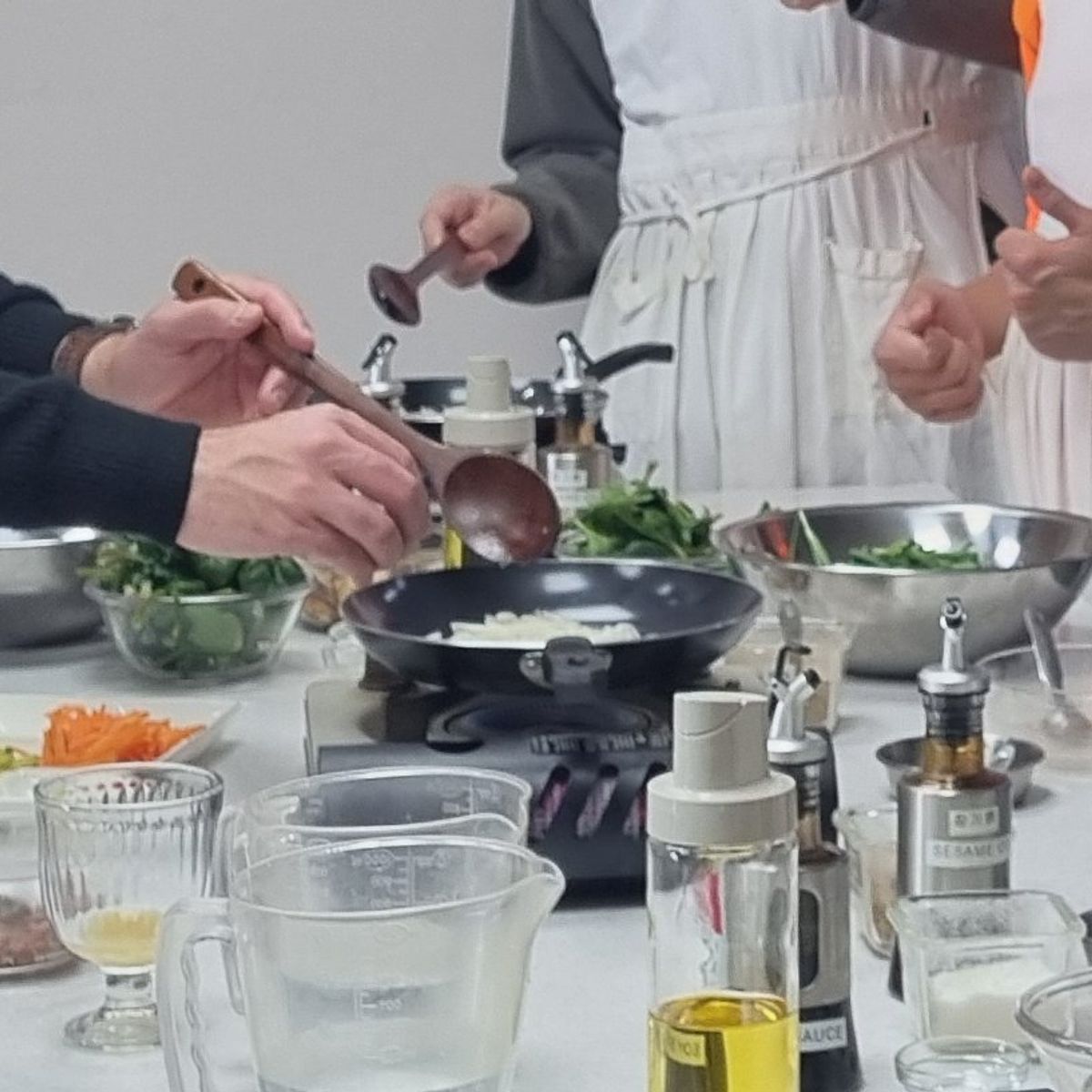 Traditional Korean Cooking Class and Dining Experience