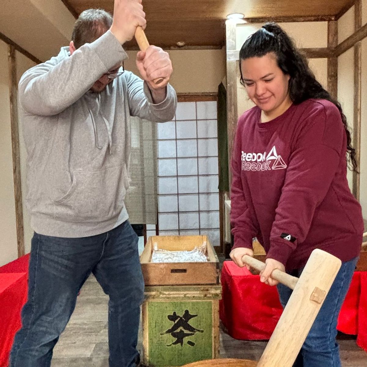 Traditional Mochi Pounding Experience with Tasting