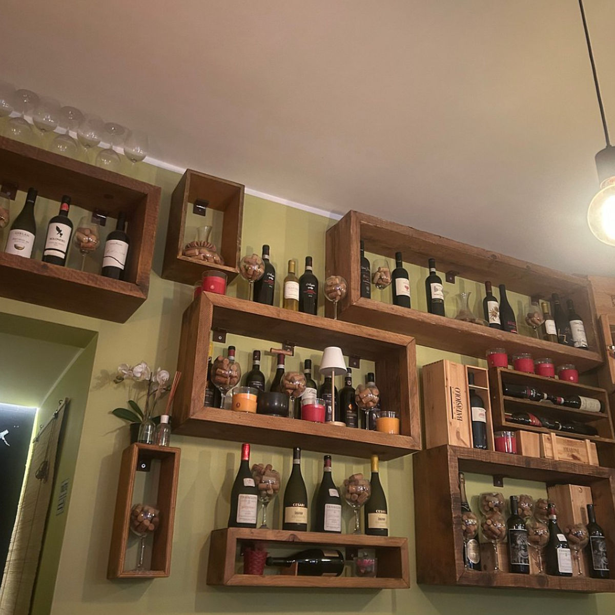 Trastevere Wine Tasting & Artisanal Gelato Experience