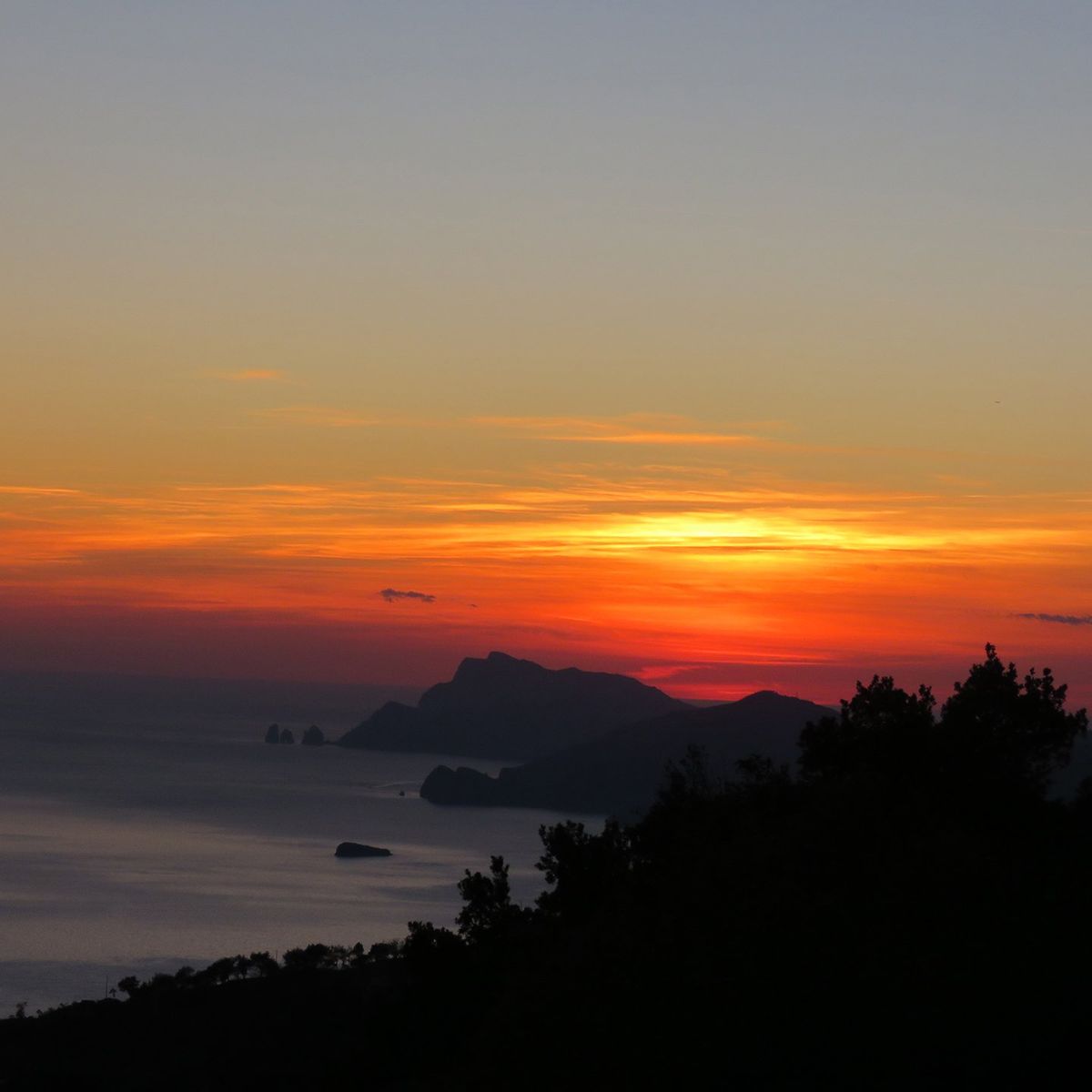 Trek 'n' Cook with Satva and Enrico near Amalfi