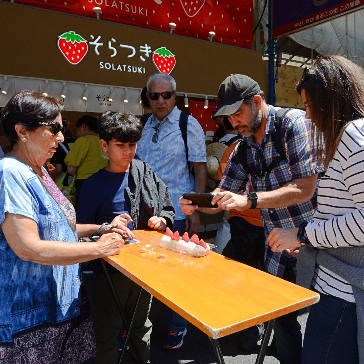 Tsukiji Fish Market Food Tour Best Local Experience In Tokyo