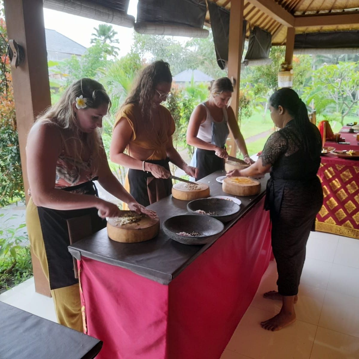 Ubud Cooking Class with Traditional Morning Market Visit
