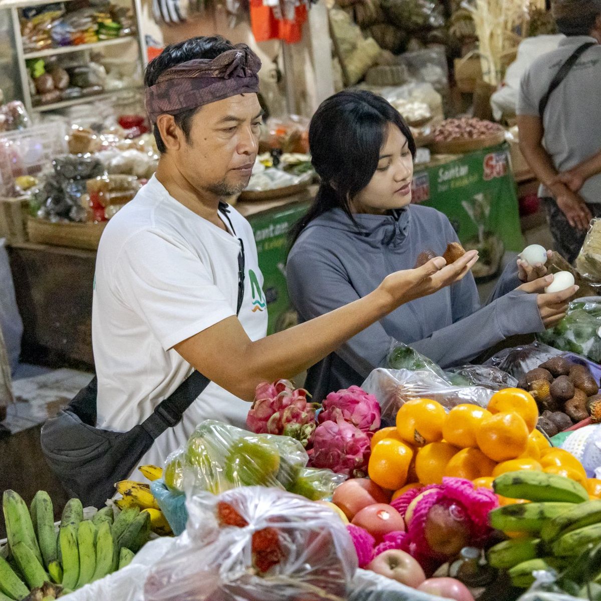Ubud Morning Cooking Experience with Market Tour & Canang Sari Ceremony