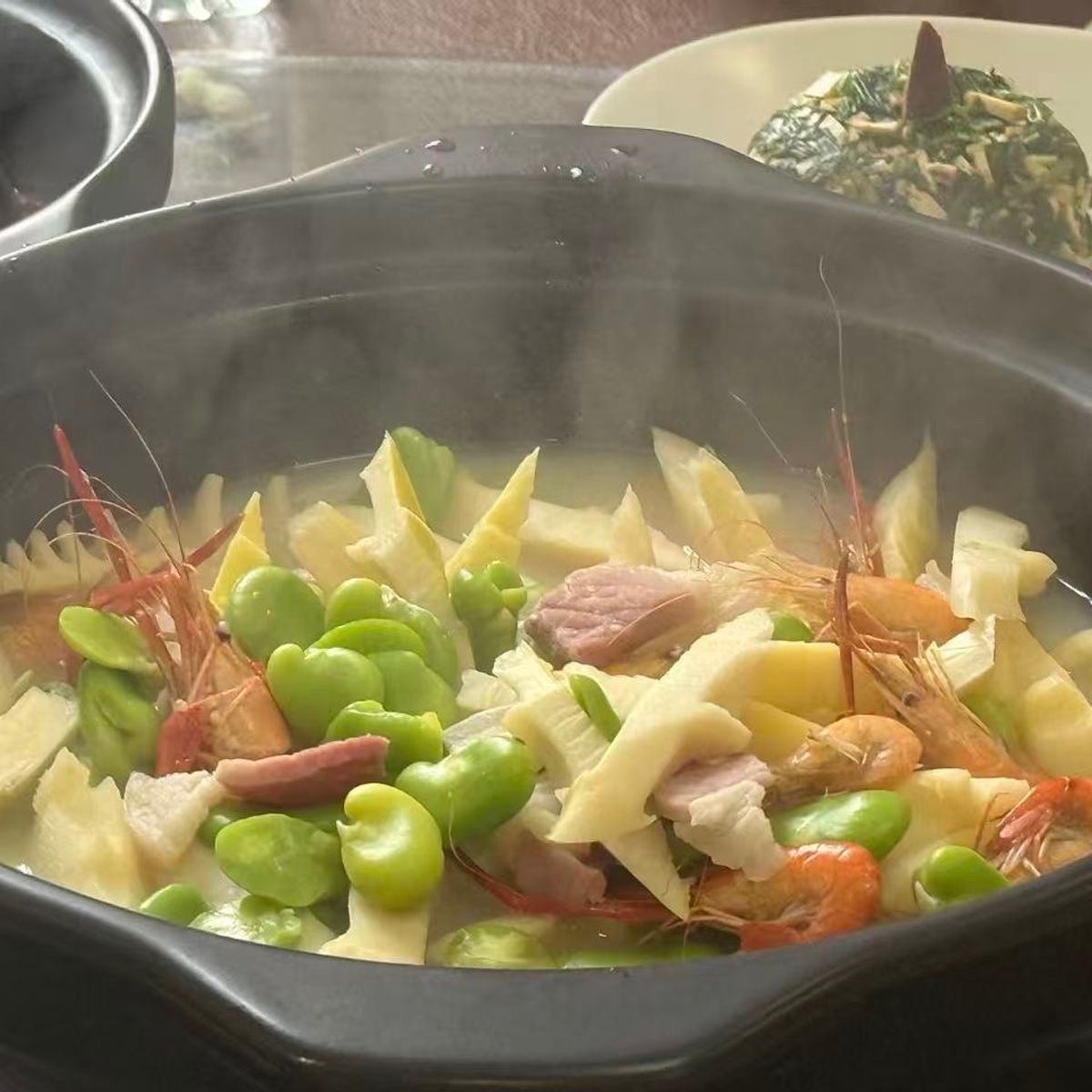 Authentic Shanghainese Dining Experience in a Local Home