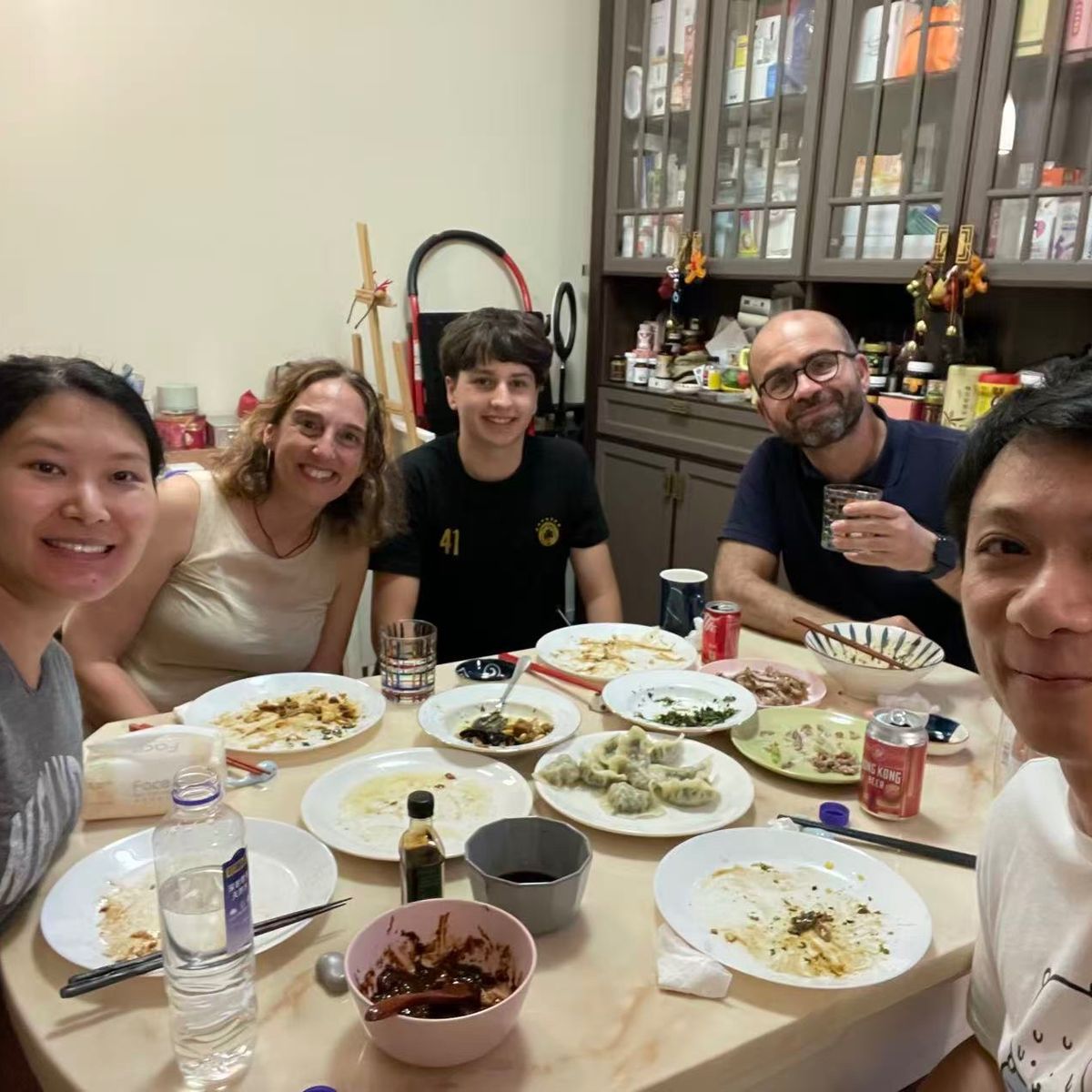 Authentic Shanghainese Dining Experience in a Local Home