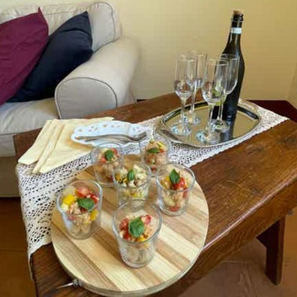 Vegan Cooking Class with Appetizers & Fresh Pasta in Tuscany