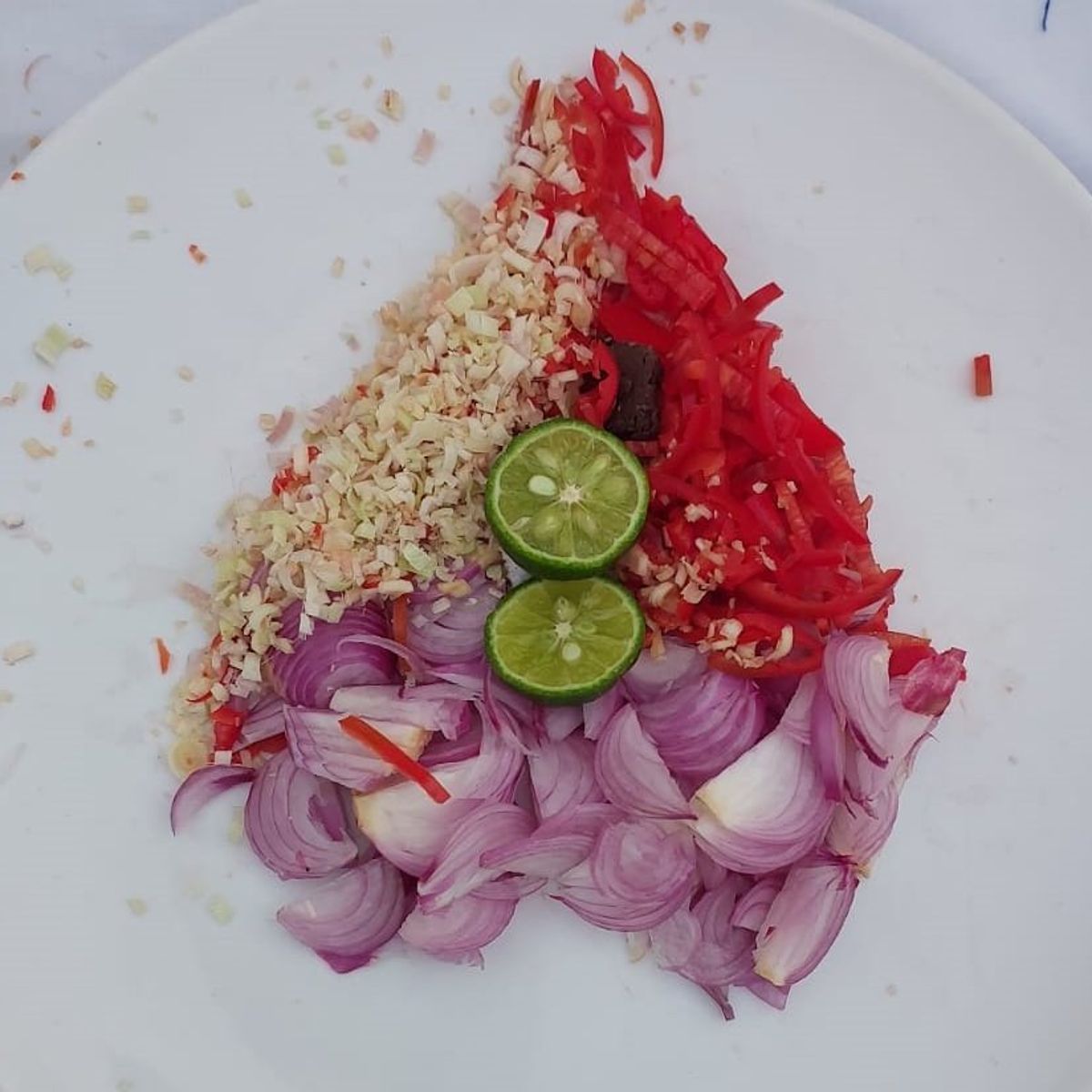 Ein dreigängiges balinesisches Kulinarikerlebnis im Seaside Restaurant