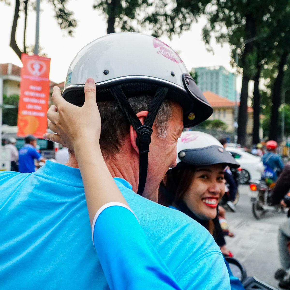 Vegan Food Tour on Scooter with Passionate Girl Riders
