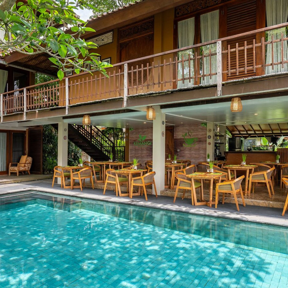 Balinese Market Tour and Cooking Class in a Tropical Garden Kitchen