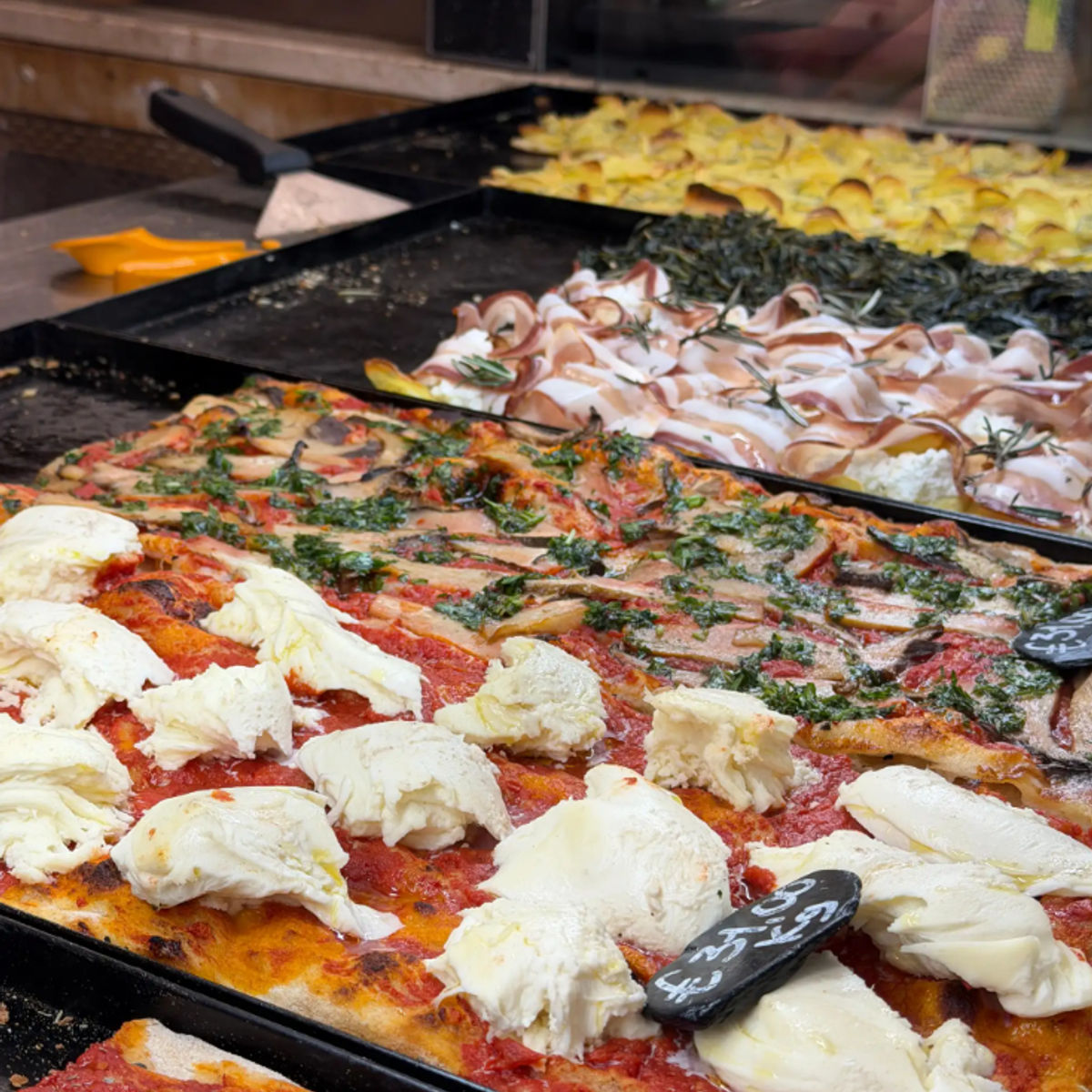 Verona: Gourmet Food Tour with Dinner, Wine & Gelato Experience
