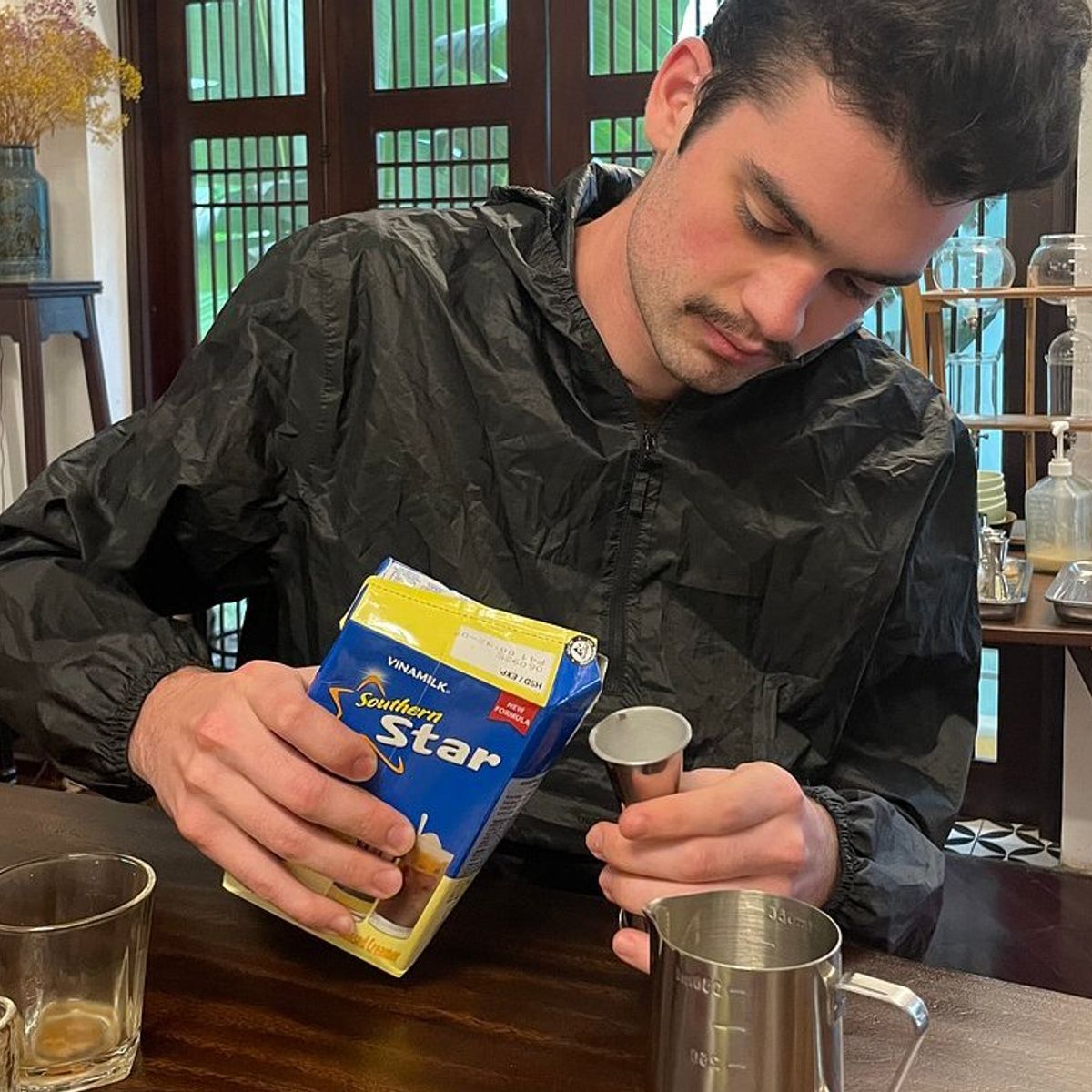 Hanoi: Top favourite Cooking and Coffee Brewing