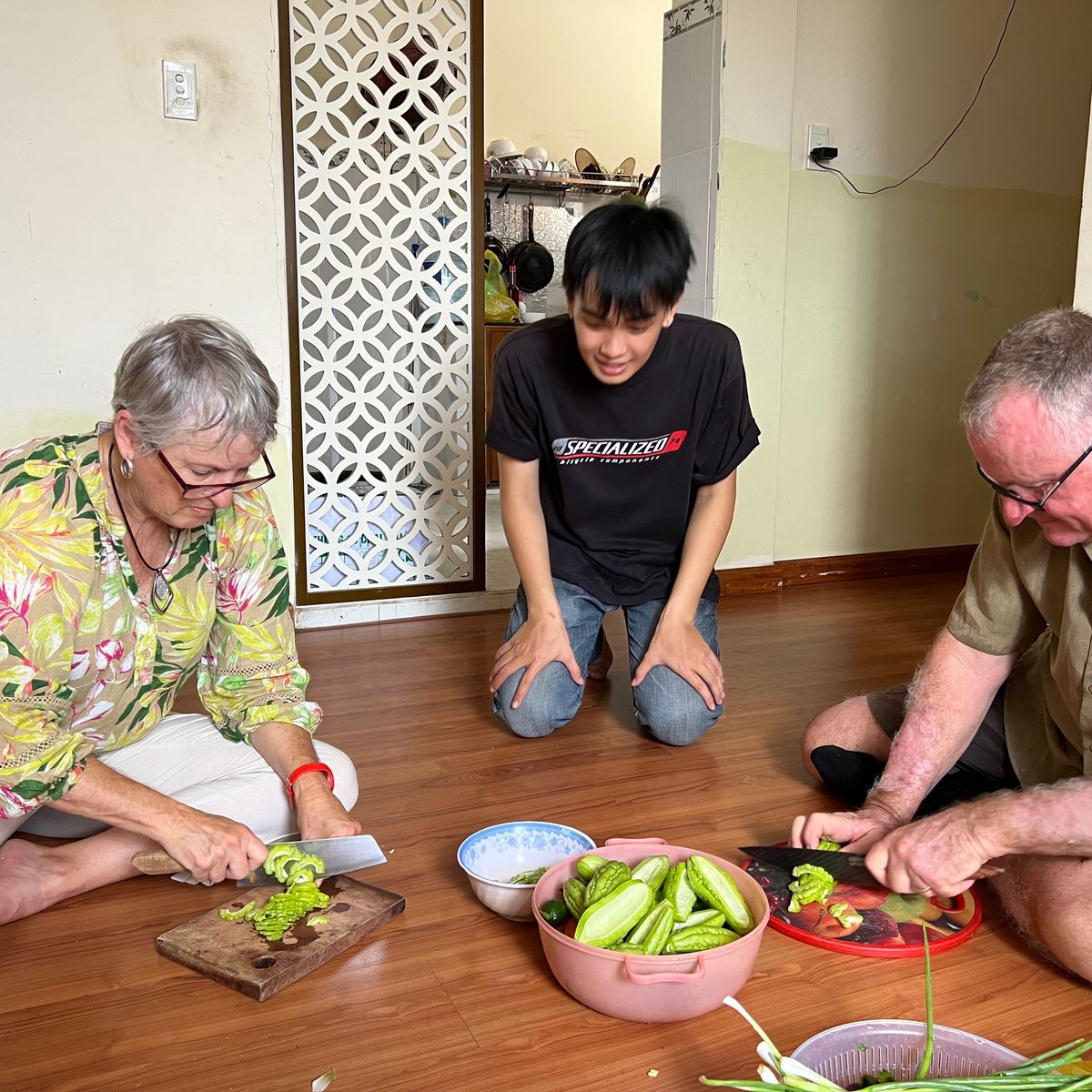 Vietnamese Charity Cooking Class For People In Need