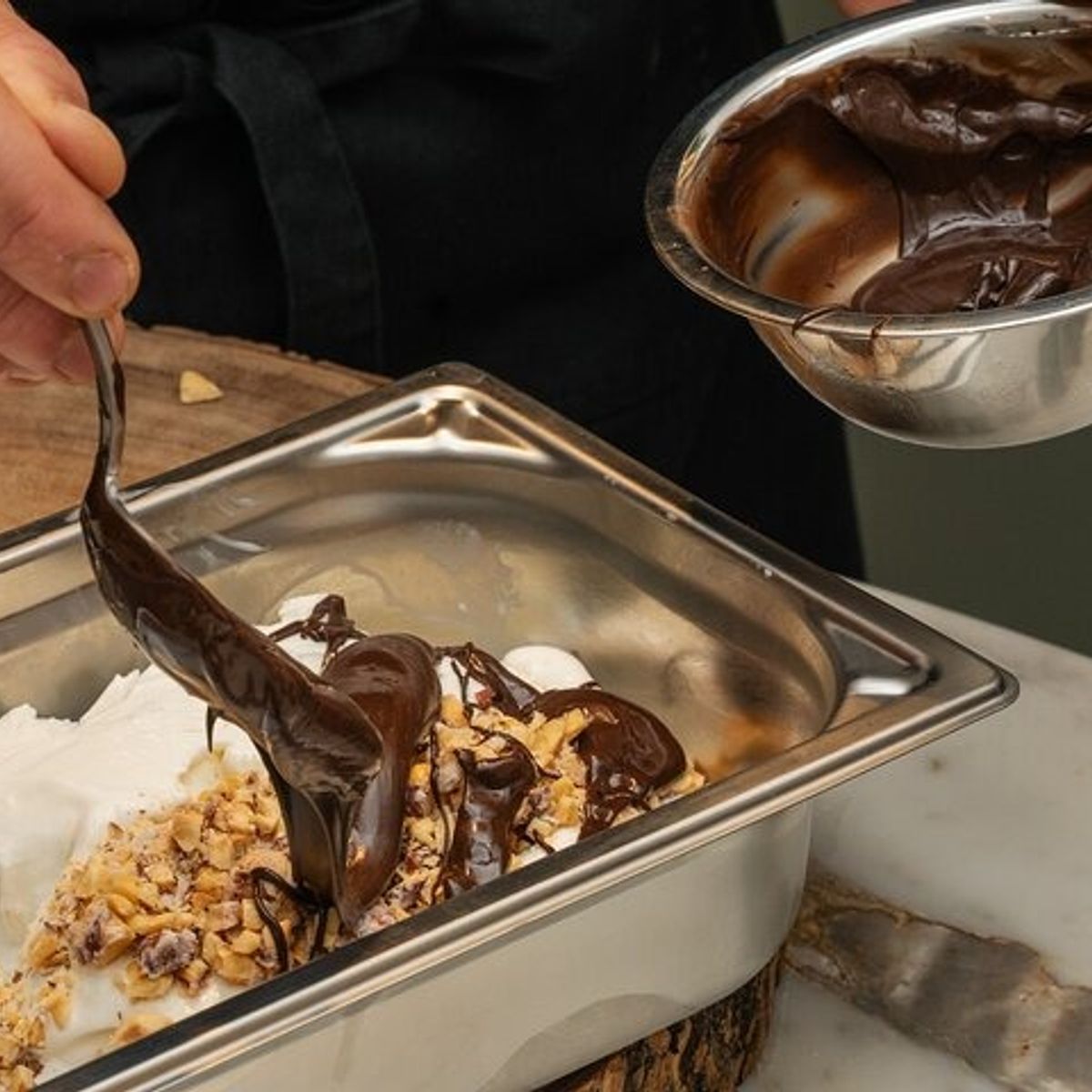 VIP Seasonal Truffle Experience: Private Pasta Masterclass & Wine in Rome (Up to 12 Guests)