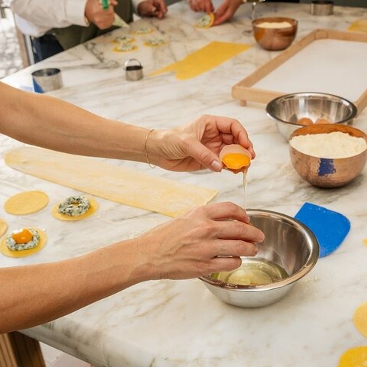 VIP Seasonal Truffle Experience: Private Pasta Masterclass & Wine in Rome (Up to 12 Guests)