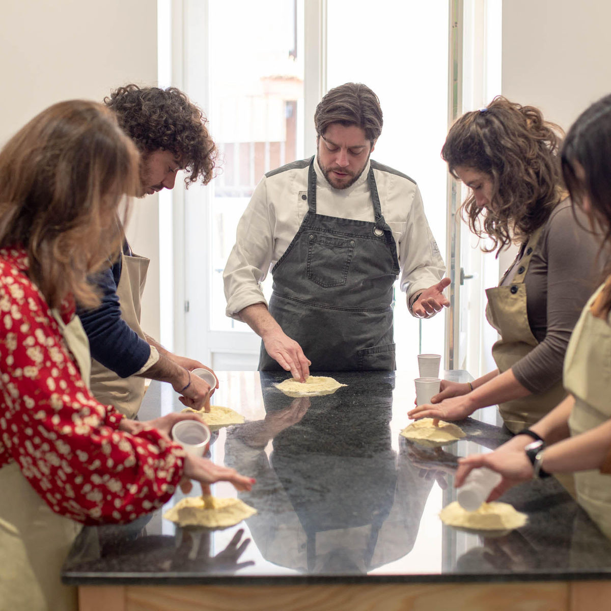 Sicilian Cooking Class with Mercato Del Capo Market Tour