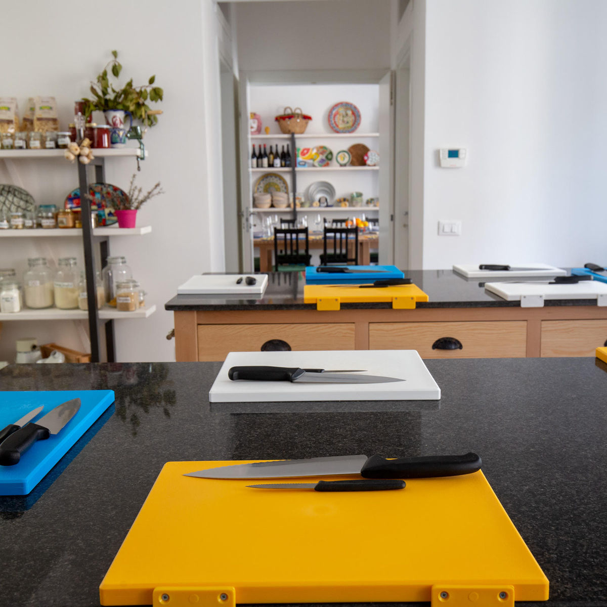 Sicilian Cooking Class with Mercato Del Capo Market Tour