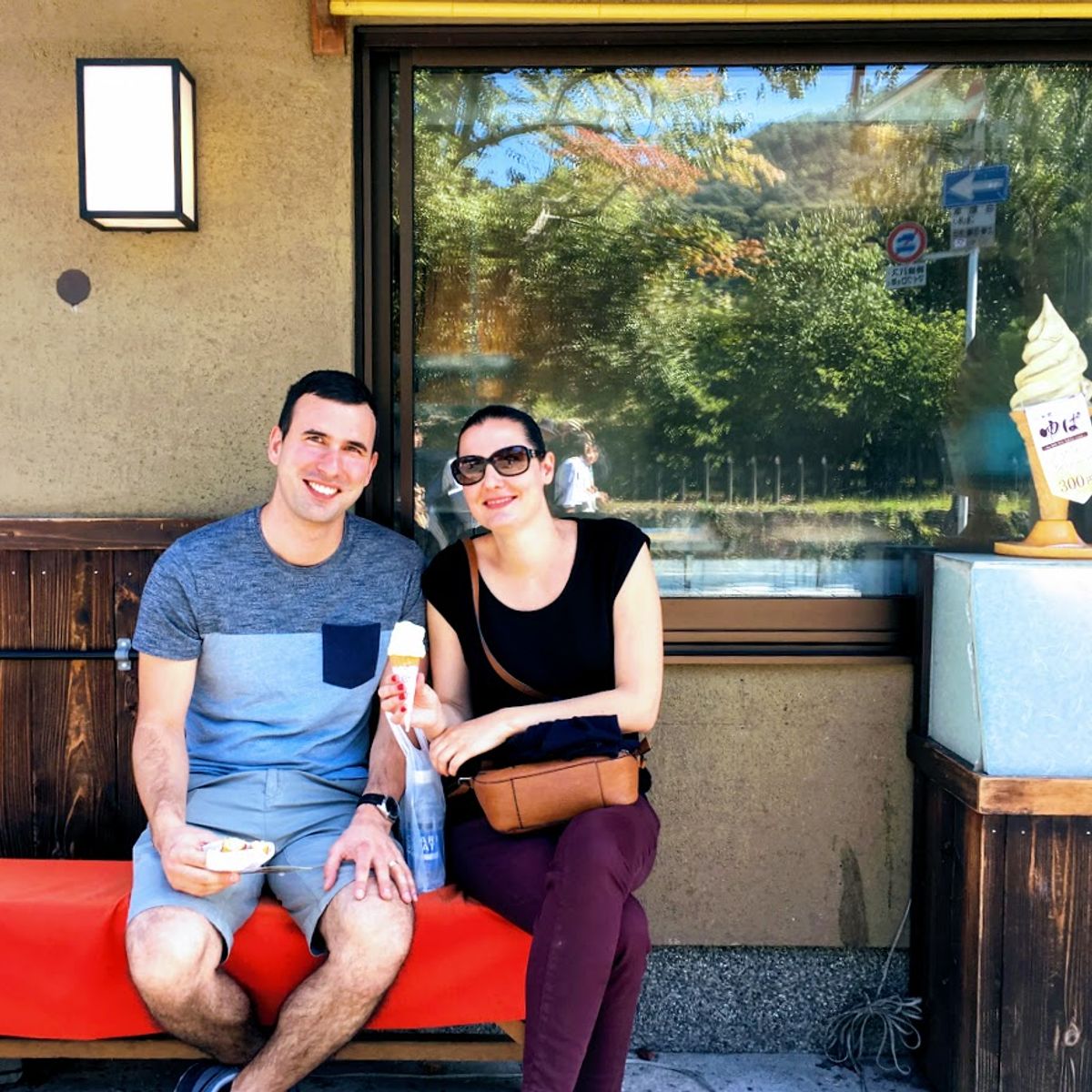 Walking Food Tour in Kyoto Arashiyama Bamboo Forest and Tenryuji Temple Area