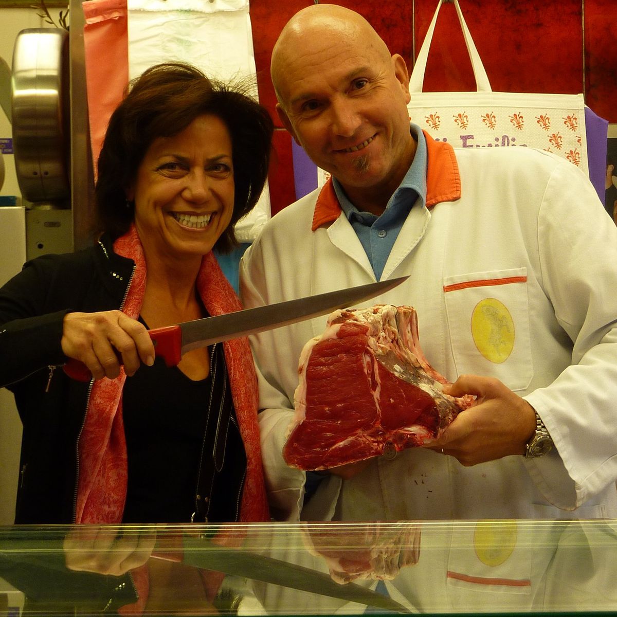Tuscan Market Tour with Pasta Class, Tiramisu, and Wine Tasting