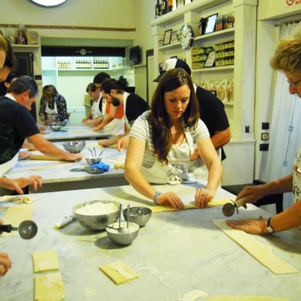 Tuscan Market Tour with Pasta Class, Tiramisu, and Wine Tasting