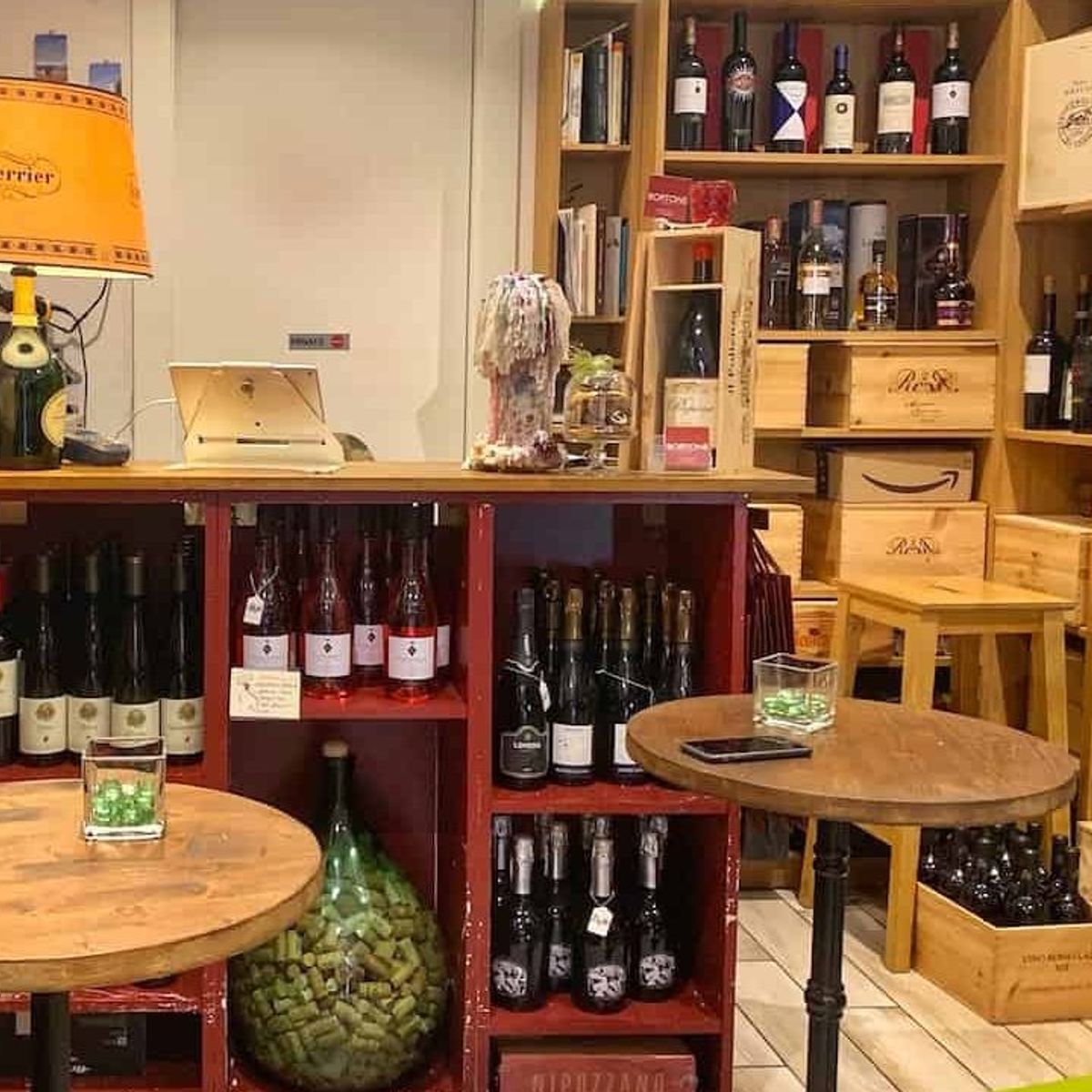 Wine Tasting with 6 Different Italian Fine Wines, Cured Meats, and Cheeses