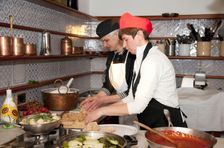 5-Course Cooking Class on Hills of Sorrento in Family Villa