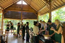 Clases avanzadas de cocina balinesa en una granja orgánica: clases por la tarde y por la noche.