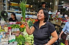 泰式烹飪體驗（德語老師指導）、市場遊覽和泰式草藥茶品嚐