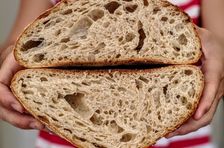 Rasakan Pengalaman Pembuatan Roti Kuno di Jantung Abruzzo