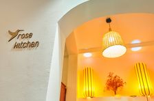 Rose Kitchen: Mercado de Hanoi, cocina y cuentos con traslado gratuito.