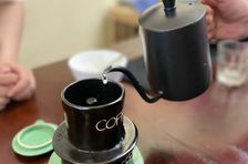 Corso di preparazione di caffè all'uovo e caffè al cocco a Da Nang con snack gratuito.