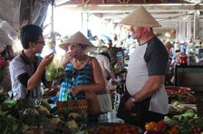 Experto en cocina casera vietnamita con auténtica experiencia en mercados locales.