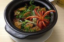Home Cooking Class with Central Market Tour in Dalat