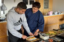 Laten we koken en rollen als een samoerai!