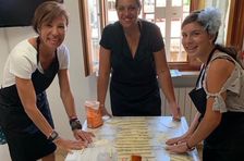 Classic Neapolitan Cooking Class with Market Tour
