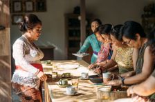Cuisine végétalienne authentique dans un village balinais traditionnel à Paon Bali