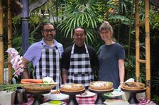 Expérience authentique de cuisine balinaise dans la paisible villa royale Dwaraka à Ubud