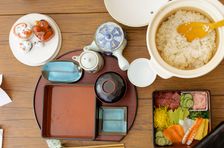 Temari Sushi Experience with Matcha & Wellness Tips in Roppongi