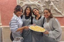 Trastevere Cooking Class: Fresh Pasta, Tiramisù & Italian Wine Experience