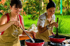 Ubud Morning Market Tour & Authentic Balinese Cooking Class with Rice Field Views
