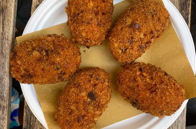 10 Tastings Street Food in the Heart in Rome Private Tour